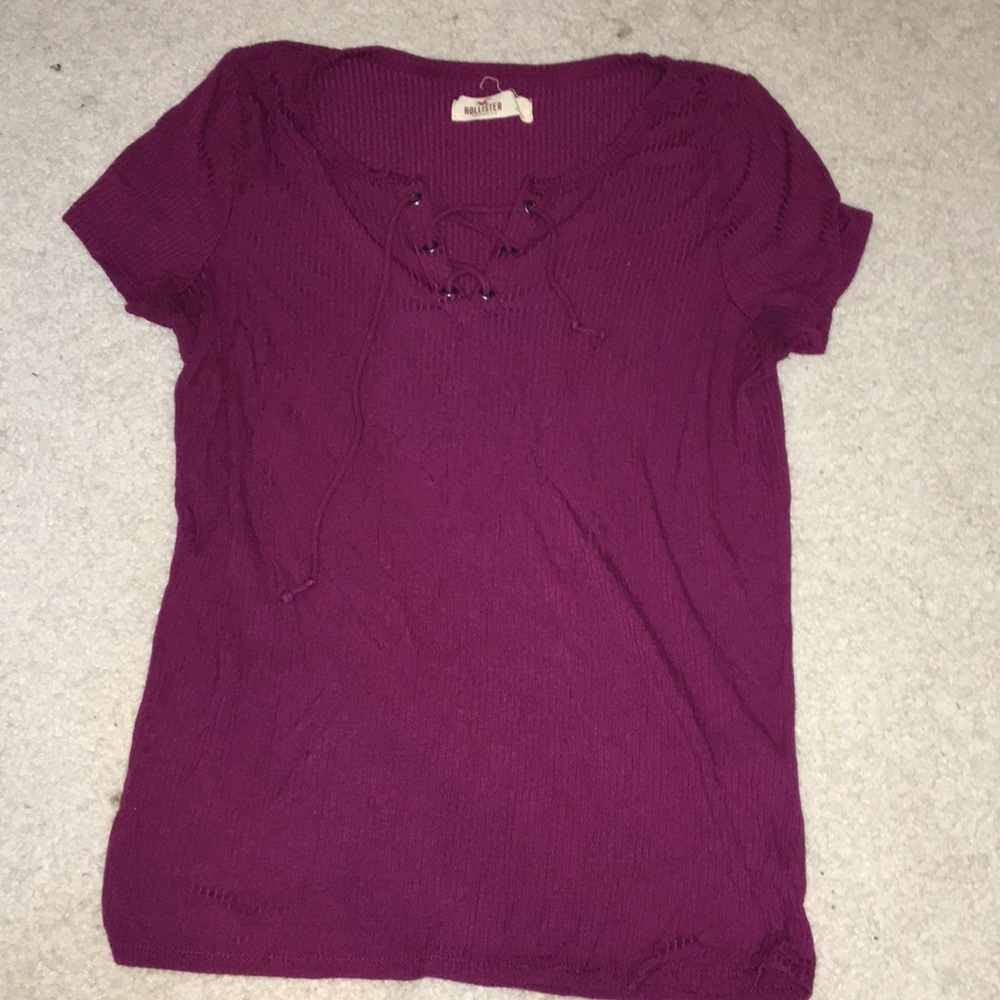 Ribbed plum colored short sleeve shirt